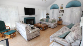 677, Windswept II- Oceanside, Community Pool, Community Amenities